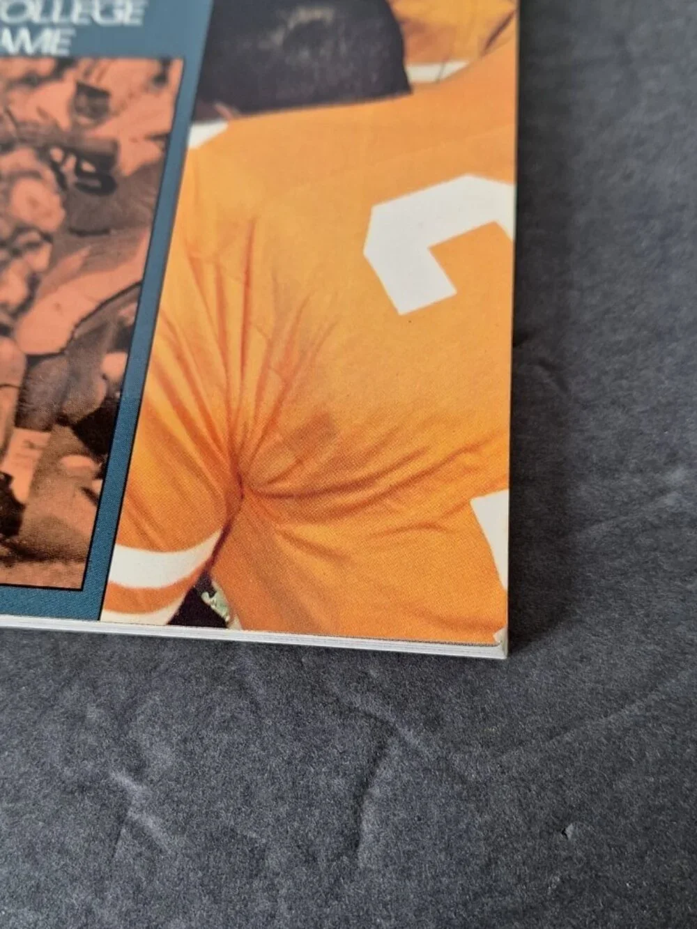 1987 University of Tennessee Volunteers Football Media Guide/Program - Picture 3 of 12